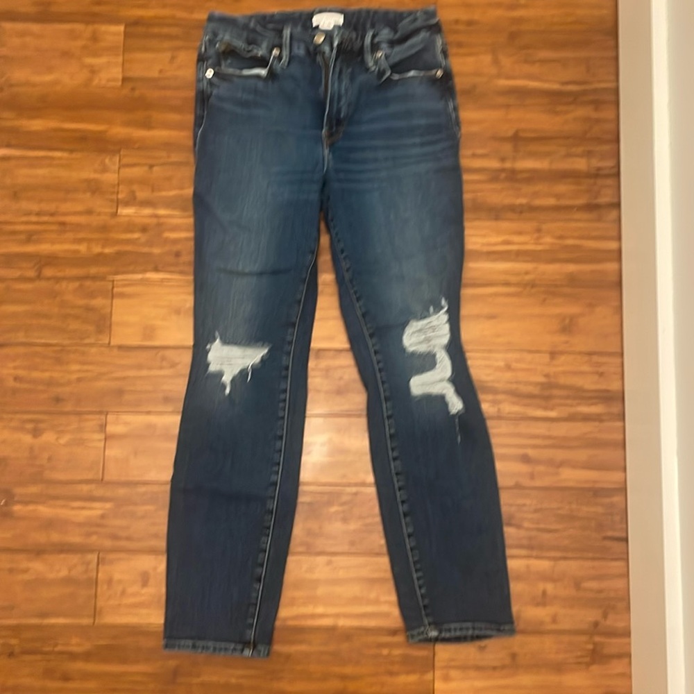 Good American Curvy Ripped Jeans